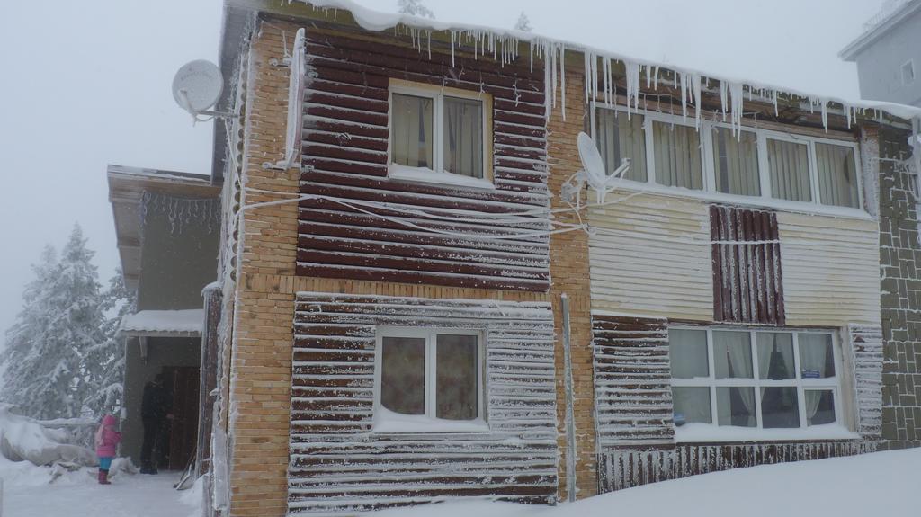 Cabana Telescaun Hotel Petrosani Luaran gambar